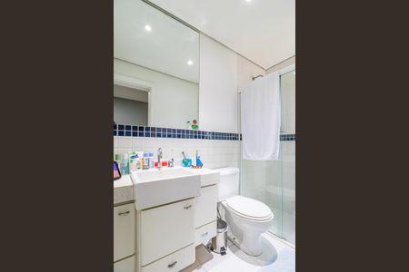 Casa de condomínio à venda com 425m², 4 quartos e 6 vagasBanheiro da Suíte 1