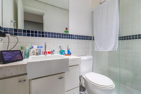 Banheiro da Suíte 1 de casa de condomínio à venda com 4 quartos, 425m² em Alphaville Conde Ii, Barueri