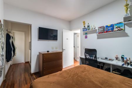 Casa de condomínio à venda com 425m², 4 quartos e 6 vagasSuíte 4