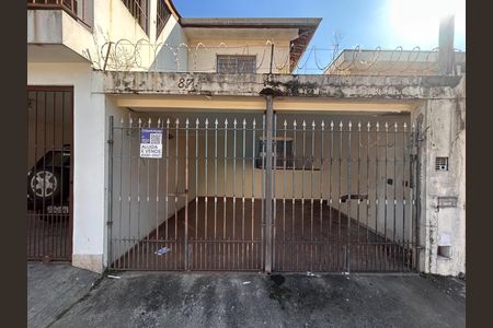 Casa para alugar com 125m², 3 quartos e 2 vagasFachada