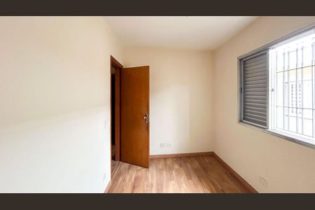 Casa para alugar com 125m², 3 quartos e 2 vagasQuarto 2