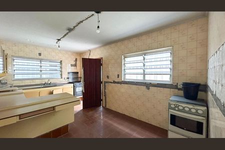Casa para alugar com 125m², 3 quartos e 2 vagasCozinha