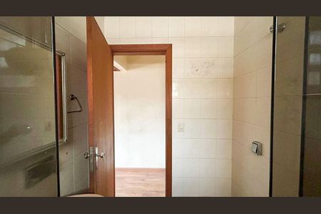 Casa para alugar com 125m², 3 quartos e 2 vagasBanheiro Suíte