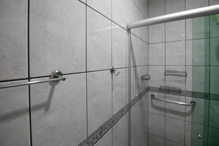 Casa para alugar com 50m², 2 quartos e 1 vaga Casa para alugar com 50m², 2 quartos e 1 vagaBanheiro