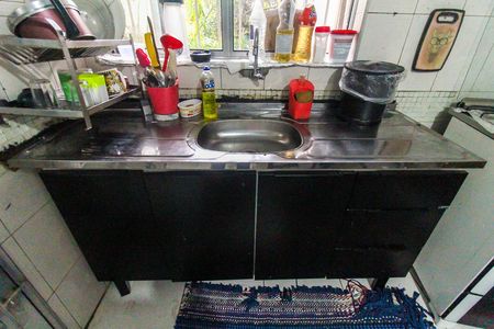 Cozinha de casa à venda com 2 quartos, 552m² em Vila Carmosina, São Paulo