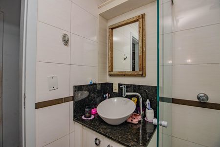 Apartamento à venda com 72m², 2 quartos e sem vaga Apartamento à venda com 72m², 2 quartos e sem vagaBanheiro
