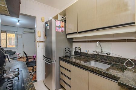 Apartamento à venda com 72m², 2 quartos e sem vaga Apartamento à venda com 72m², 2 quartos e sem vagaCozinha e Área de Serviço