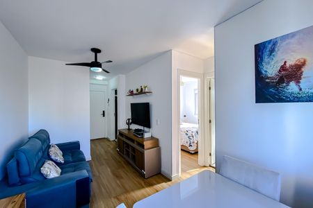 Apartamento à venda com 43m², 2 quartos e sem vaga Apartamento à venda com 43m², 2 quartos e sem vagaSala