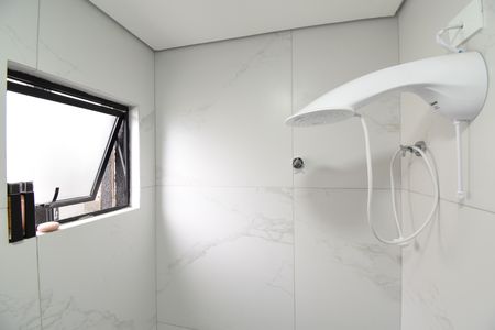 Casa à venda com 100m², 3 quartos e 2 vagasBanheiro da Suíte