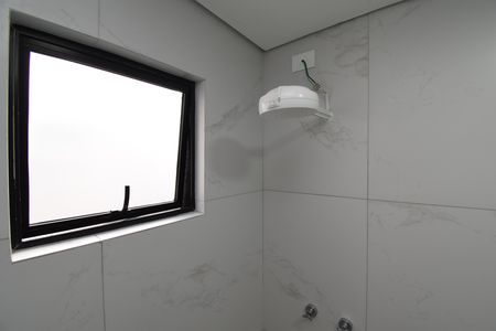 Casa à venda com 100m², 3 quartos e 2 vagasBanheiro 2