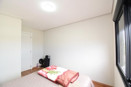 Casa à venda com 100m², 3 quartos e 2 vagasSuíte
