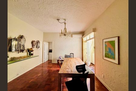 Apartamento à venda com 156m², 3 quartos e 1 vaga