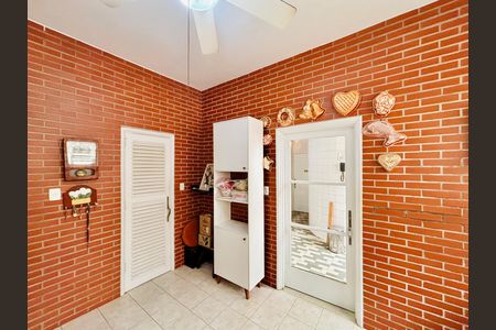 Apartamento à venda com 156m², 3 quartos e 1 vaga