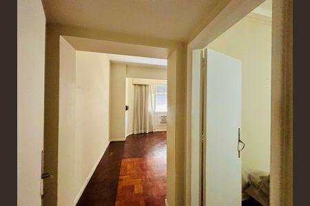 Apartamento à venda com 156m², 3 quartos e 1 vaga