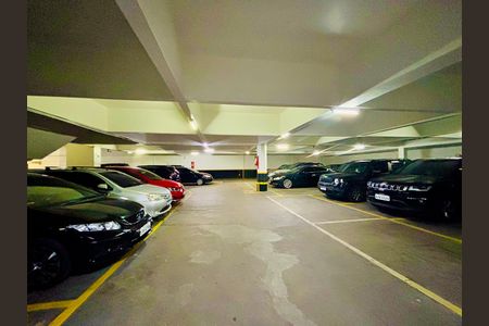 Apartamento à venda com 156m², 3 quartos e 1 vaga