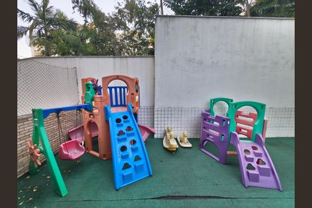Apartamento à venda com 83m², 2 quartos e 1 vaga