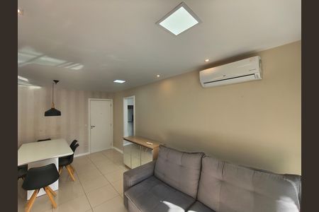 Apartamento à venda com 83m², 2 quartos e 1 vaga