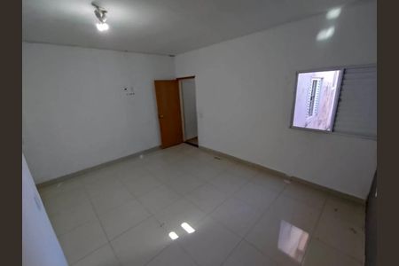 Quarto de casa para alugar com 3 quartos, 220m² em Laranjeiras, Uberlândia