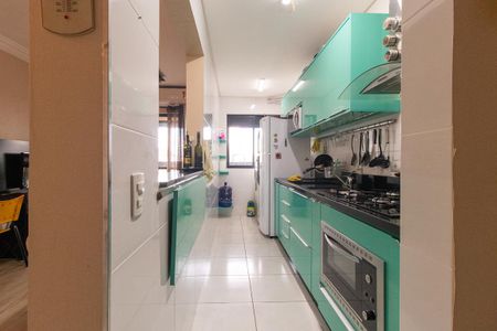 Cozinha de kitnet/studio para alugar com 1 quarto, 47m² em Lindoia, Curitiba