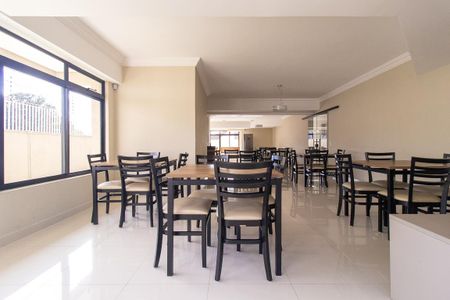 Área comum de kitnet/studio para alugar com 1 quarto, 47m² em Lindoia, Curitiba