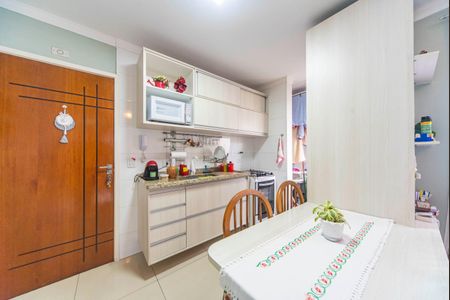 Apartamento à venda com 54m², 2 quartos e 1 vaga Apartamento à venda com 54m², 2 quartos e 1 vagaCozinha