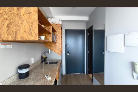 Cozinha de kitnet/studio para alugar com 1 quarto, 22m² em Sé, São Paulo
