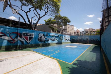 Casa de condomínio à venda com 48m², 2 quartos e 1 vaga Casa de condomínio à venda com 48m², 2 quartos e 1 vagaQuadra