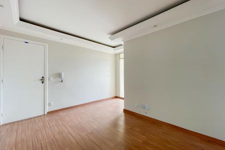Sala de casa de condomínio à venda com 2 quartos, 48m² em Cidade das Flores, Osasco