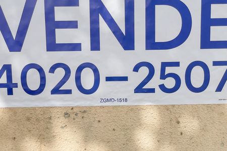 Casa de condomínio à venda com 48m², 2 quartos e 1 vaga Casa de condomínio à venda com 48m², 2 quartos e 1 vagaZGMD-1518