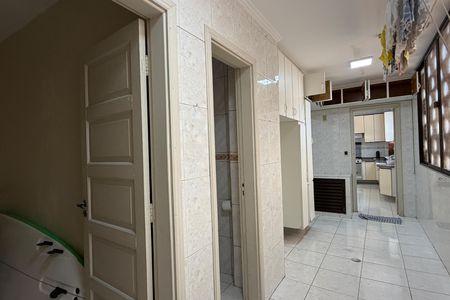 Apartamento para alugar com 212m², 3 quartos e 1 vagaÁrea de Serviço