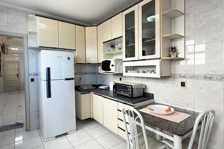 Apartamento para alugar com 212m², 3 quartos e 1 vagaCozinha