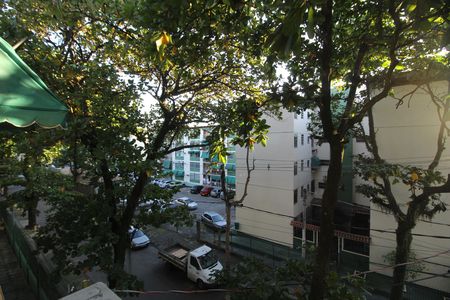 Sala - Vista de apartamento para alugar com 1 quarto, 350m² em Taquara, Rio de Janeiro