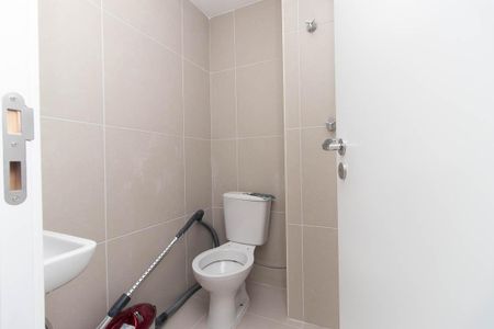Apartamento à venda com 155m², 3 quartos e 2 vagas Apartamento à venda com 155m², 3 quartos e 2 vagasBanheiro de serviço