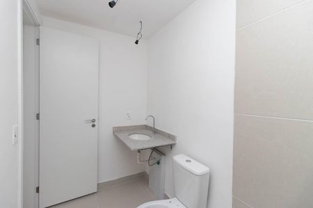 Apartamento à venda com 155m², 3 quartos e 2 vagas Apartamento à venda com 155m², 3 quartos e 2 vagasBanheiro da Suíte 2