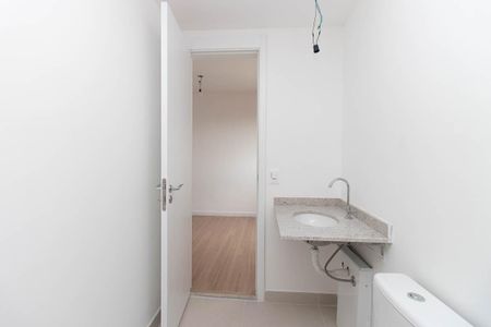 Apartamento à venda com 155m², 3 quartos e 2 vagas Apartamento à venda com 155m², 3 quartos e 2 vagasBanheiro da Suíte 3