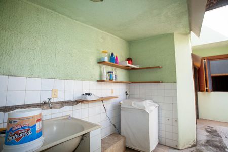 Casa à venda com 282m², 4 quartos e 3 vagasÁrea de Serviço