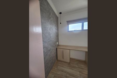 Apartamento para alugar com 105m², 3 quartos e 1 vaga Apartamento para alugar com 105m², 3 quartos e 1 vagaQuarto