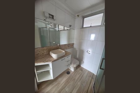 Apartamento para alugar com 105m², 3 quartos e 1 vaga Apartamento para alugar com 105m², 3 quartos e 1 vagaBanheiro