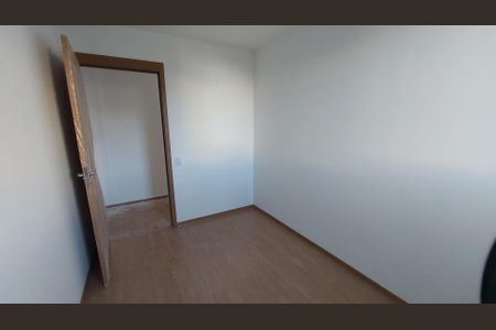 Quarto de apartamento à venda com 2 quartos, 52m² em Caiçaras, Belo Horizonte