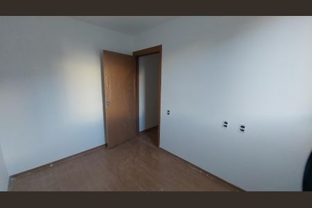 Quarto de apartamento à venda com 2 quartos, 52m² em Caiçaras, Belo Horizonte