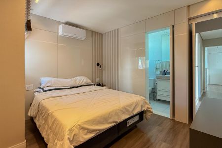 Apartamento à venda com 170m², 3 quartos e 3 vagas
