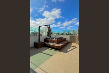 Apartamento à venda com 170m², 3 quartos e 3 vagas