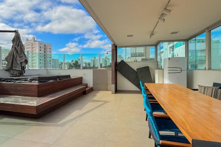 Apartamento à venda com 170m², 3 quartos e 3 vagas