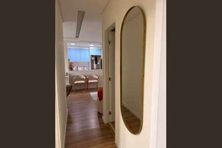 Apartamento à venda com 70m², 2 quartos e 1 vagaCorredor