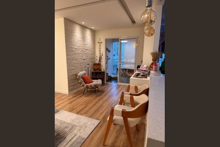 Apartamento à venda com 70m², 2 quartos e 1 vagaSala