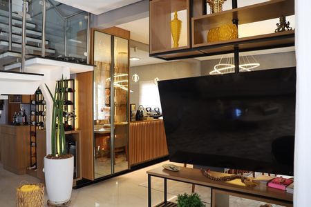 Casa de condomínio para alugar com 320m², 3 quartos e 6 vagas Casa de condomínio para alugar com 320m², 3 quartos e 6 vagasSala