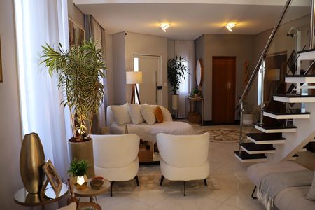 Sala de casa de condomínio à venda com 3 quartos, 320m² em Parque Nova Jandira, Barueri