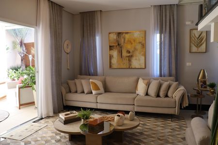 Casa de condomínio para alugar com 320m², 3 quartos e 6 vagas Casa de condomínio para alugar com 320m², 3 quartos e 6 vagasSala