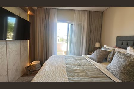 Casa de condomínio para alugar com 320m², 3 quartos e 6 vagas Casa de condomínio para alugar com 320m², 3 quartos e 6 vagasSuíte 3
