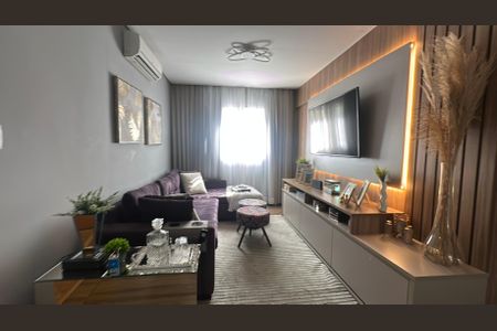 Casa de condomínio para alugar com 320m², 3 quartos e 6 vagas Casa de condomínio para alugar com 320m², 3 quartos e 6 vagasSala íntima